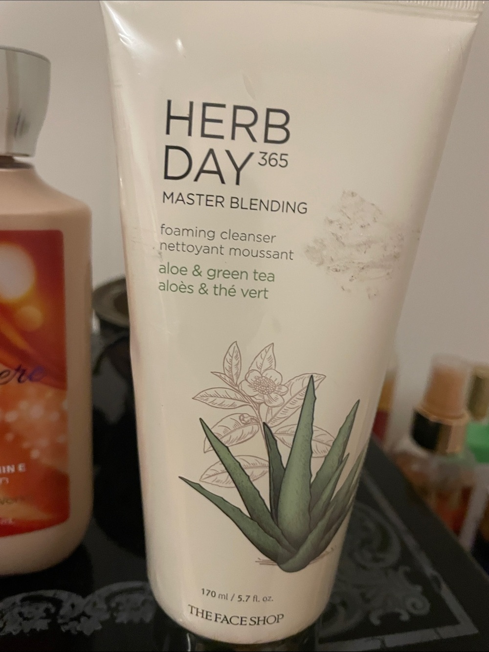 Bath & Body Works Winterberry Wonder Hydrating Body Cream - plus other products - Picture 13 of 17